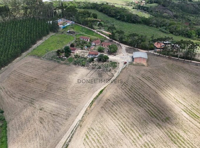 EXCELENTE SÍTIO A VENDA EM SÃO MIGUEL ARCANJO-SP